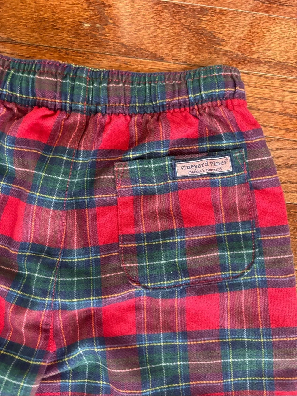 Vineyard Vines Red and Green Plaid Kids Pajama Bottoms M